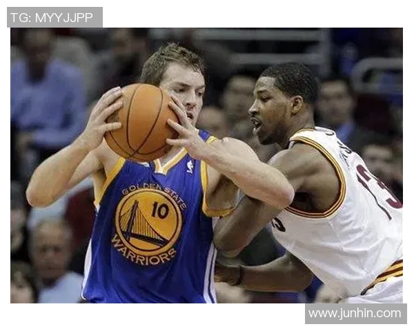 骑士与勇士历史对战回顾及精彩瞬间分析