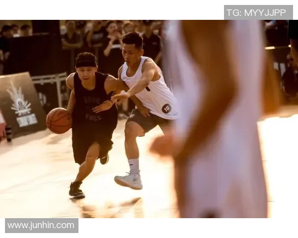 吴悠挑战美国街球高手展现中国篮球风采与实力对决