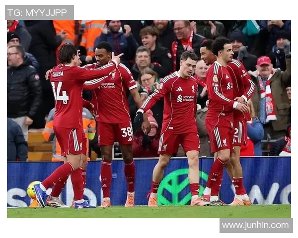 利兹联与利物浦精彩对决录像回放全程回顾与分析